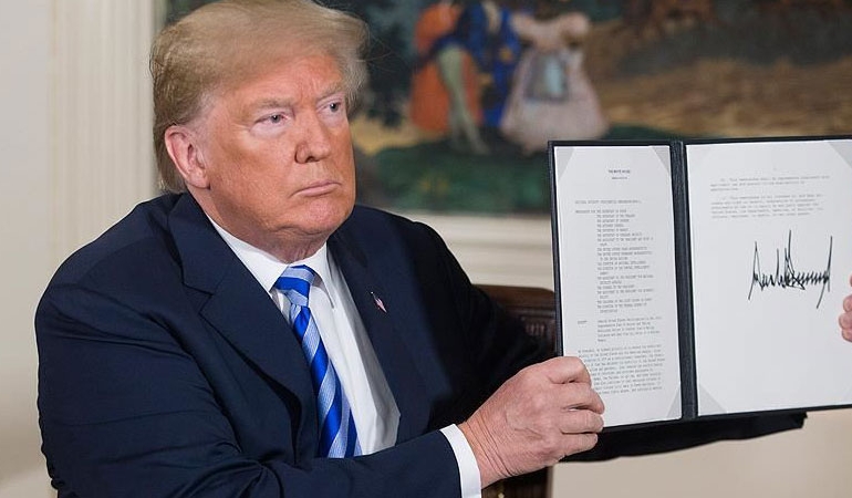 Trump, ABD’de İngilizceyi resmi dil yaptı