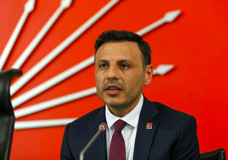 CHP’li Özgür Çelik’ten ‘yapay zekalı komplo’ açıklaması: ‘İki yerden duydum’