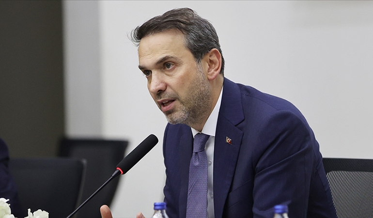 Bakan Bayraktar’dan elektriğe zam açıklaması