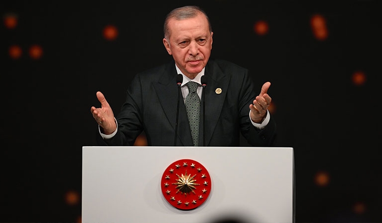 Erdoğan’dan ‘Trump’ yorumu: Amerika ile ilişkilerimizin her alanda serpileceğine inanıyorum