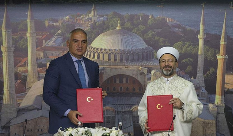 Kültür ve Turizm Bakanlığı ile Diyanet arasında iş birliği: Personele Kur’an, Siyer, İlmihal dersleri veriliyor…