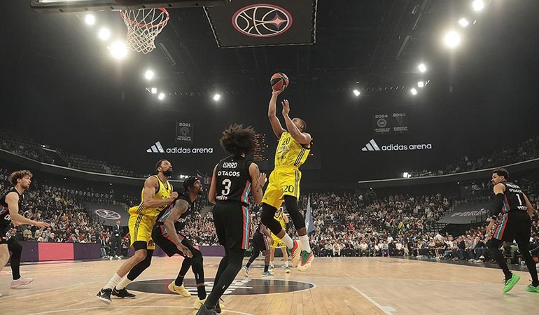 Fenerbahçe Beko, THY Avrupa Ligi’nde dörtlü finalde!