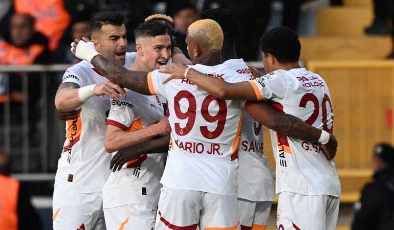 Galatasaray Eyüpspor’u farklı geçti