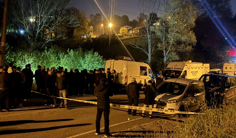 Polis memuru derede ölü bulundu