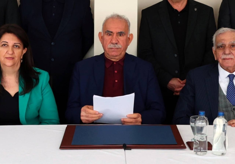 İktidara yakın gazete ‘PKK’nın feshi’ için tarih verdi… Öcalan, İmralı’dan çıkacak mı?