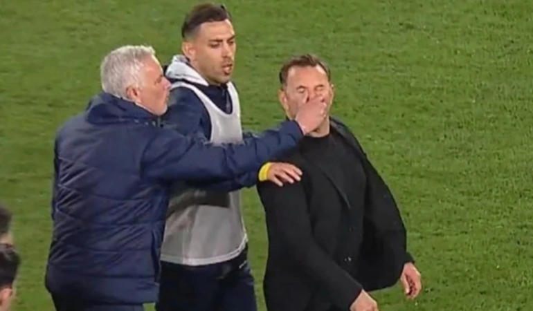 Okan Buruk, derbi sonrası hakeme ne söylediğini açıkladı: ‘Mourinho bundan tahrik oldu muhtemelen’