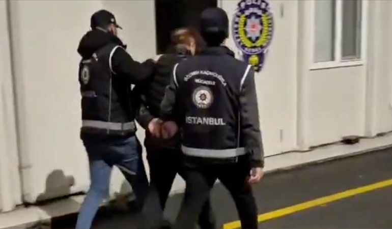 Kırmızı bültenle aranan suç örgütü lideri İstanbul’da yakalandı