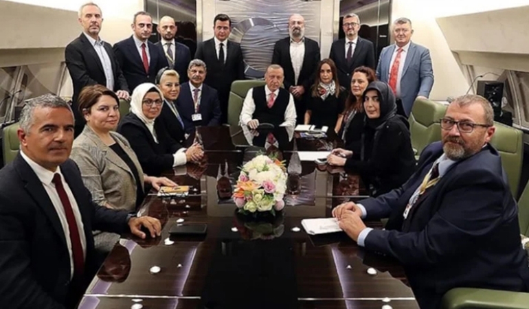 Diploma soruşturması medyaya uzandı… Erdoğan’ın uçağındaki gazeteci için de ‘araştırma’ kararı