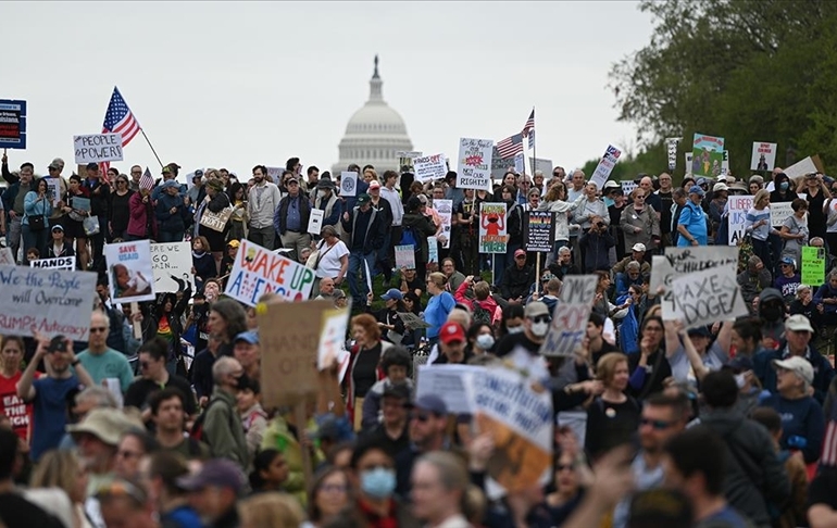 ABD genelinde Trump yönetimine karşı protesto gösterileri yapıldı