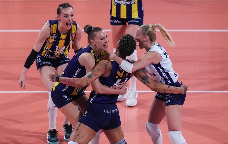 Kupa Voley’de şampiyon Fenerbahçe