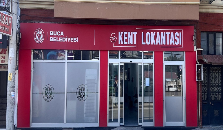 İzmir’de kent lokantası için mahsul yetiştirilen seraya saldırı