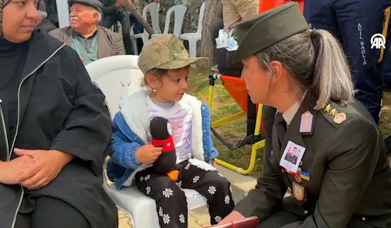 Şehit Önder Özen’in kızı Alya’nın sözleri yürek yaktı: Toplu iğne babama batıyor