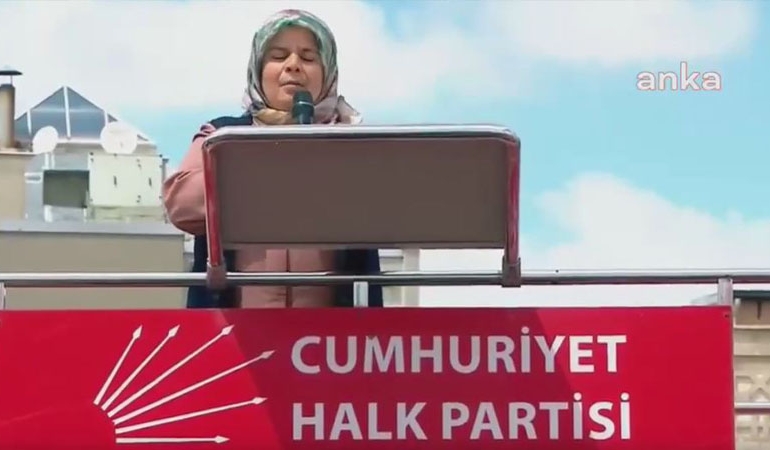 CHP mitinginde konuşan Konyalı çiftçi: Bizler telef edilirsek bütün ülke telef olur