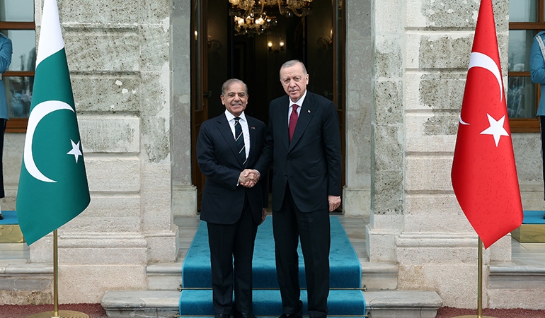 Erdoğan, Pakistan Başbakanı Şerif’le görüştü: Açıklama geldi…