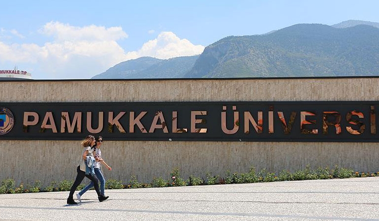 Pamukkale Üniversitesi Rektörü’nün kızı için usulsüz yatay geçiş iddiası