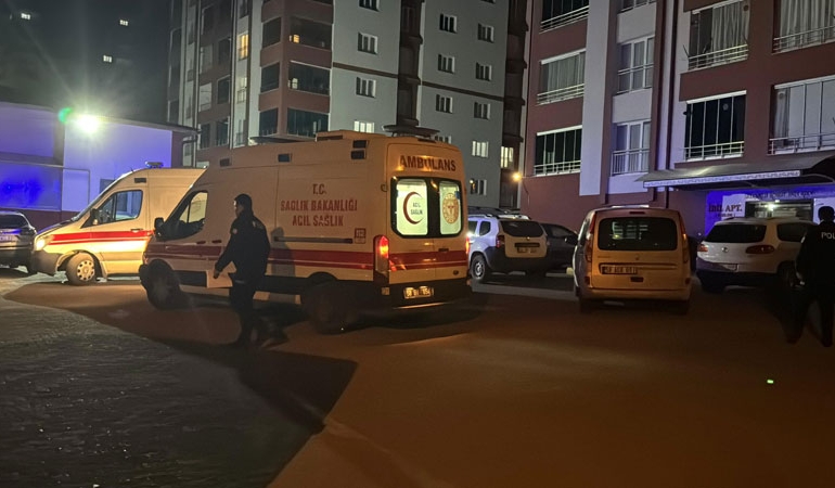 Sivas’ta iki kardeş evlerinde öldürülmüş halde bulundu!