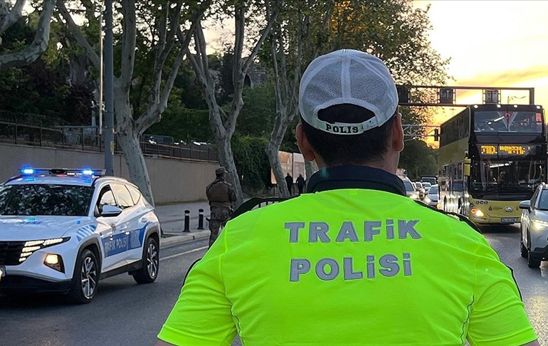 İstanbul’da bu yollar trafiğe kapatılacak