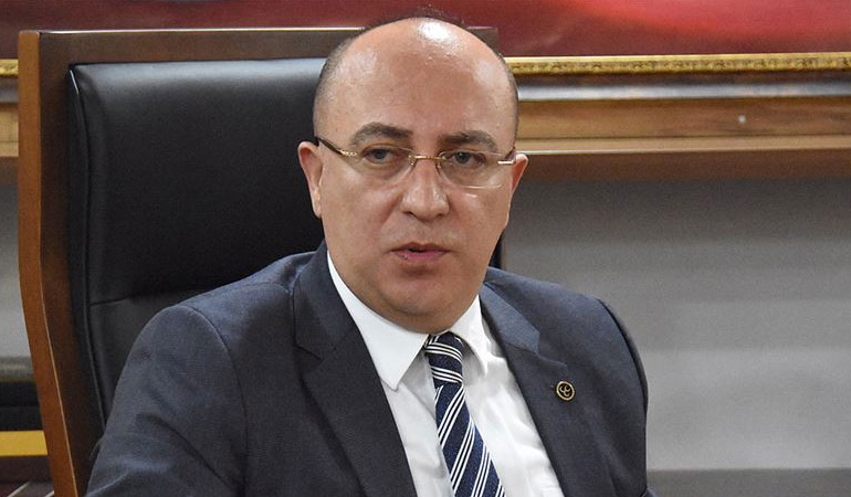 MHP’li Yönter’den Dervişoğlu’na: ‘Liderimizin elini öpmek için sıraya gireceğin günler çok uzak değil’