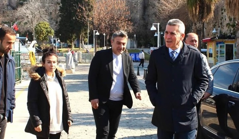 Valilik önce müdürünü atadı, sonra şirketini kurdu!