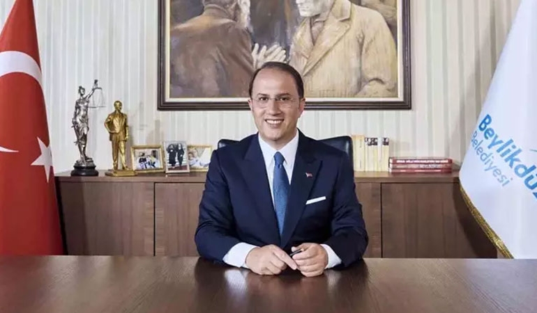 Beylikdüzü Belediye Başkanı Çalık acil tomografiye alındı