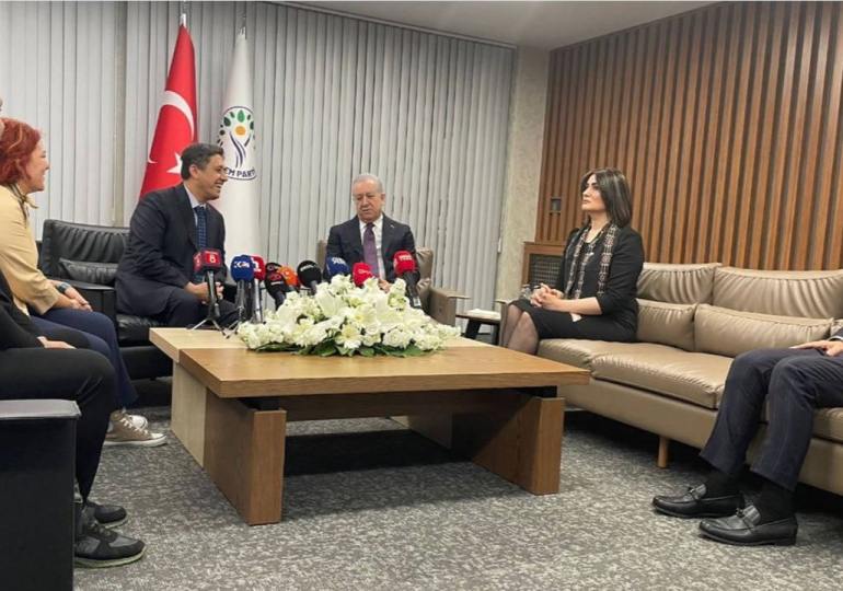 MHP’den DEM Parti’ye ziyaret: ‘Süreç hepimizi heyecanlandırıyor’
