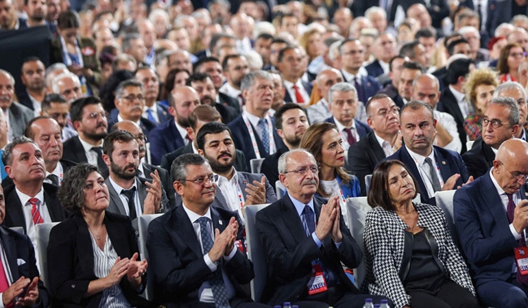 CHP’nin kurultay davasında ara karar