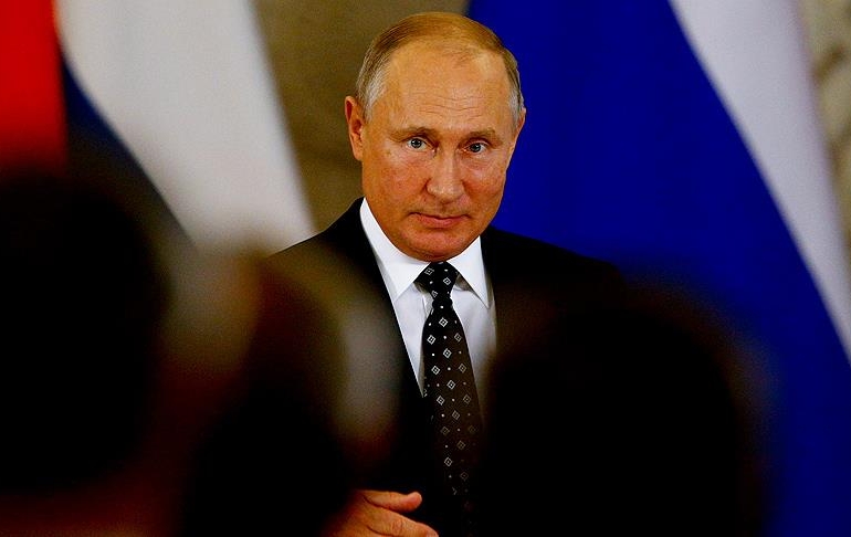 Putin’den AB’ye sert tepki: ‘Tam bir ahmaklık’
