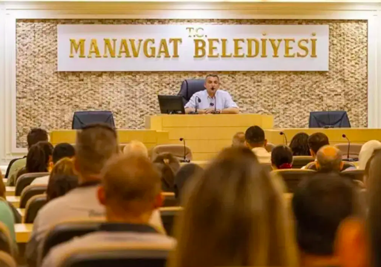 Manavgat’ta belediye başkanvekili seçildi