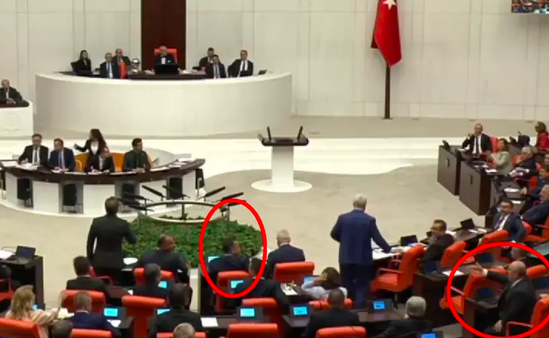 Meclis’te seviye yerlerde… AKP’li Varank ‘Ayı gibi oturuyorsun’ dedi, ortalık karıştı!