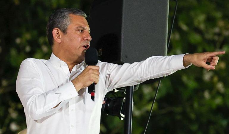 Özgür Özel’den AKP’li vekillere çağrı: Onurunuzla istifa edin