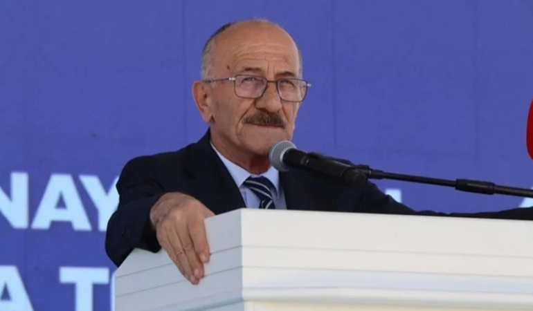İddia: AKP’li belediye başkanı vatandaşı makam odasında darbetti