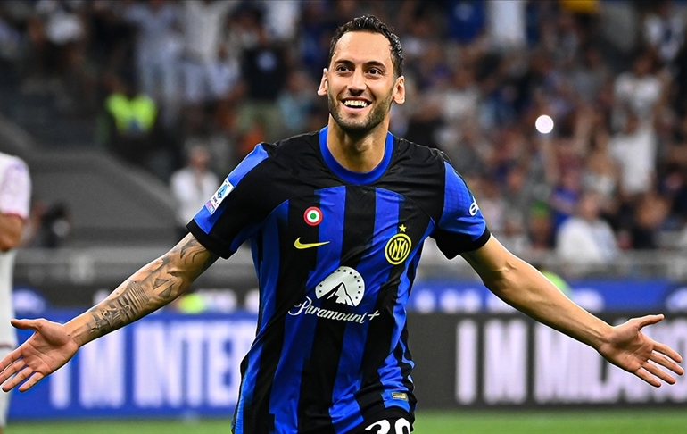Galatasaray mı, Fenerbahçe mi? Hakan Çalhanoğlu’nun menajeri transfer iddialarını yanıtladı