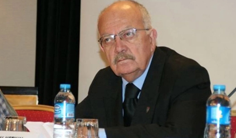 Cumhuriyet neferi Prof. Dr. Çetin Yetkin mücadelemizde yaşıyor