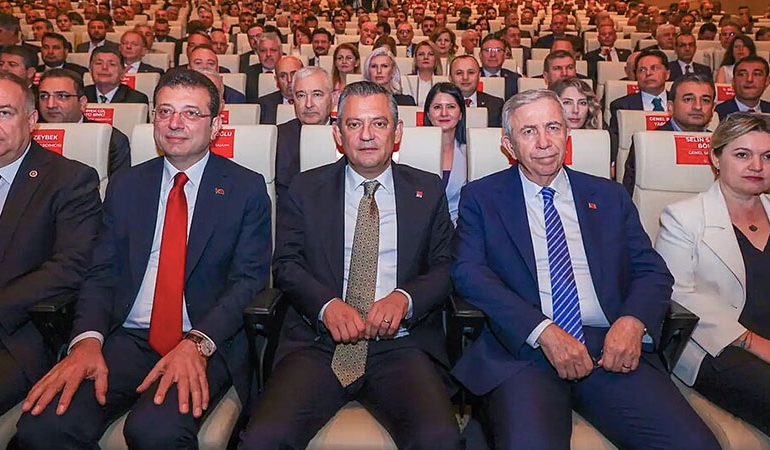 Mansur Yavaş’tan adaylık açıklaması: Birimiz yapsın da kim yaparsa yapsın