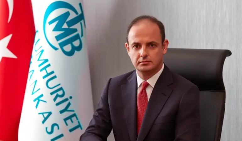 Eski Merkez Bankası Başkanı hakkında ‘dolandırıcılık’ iddiası