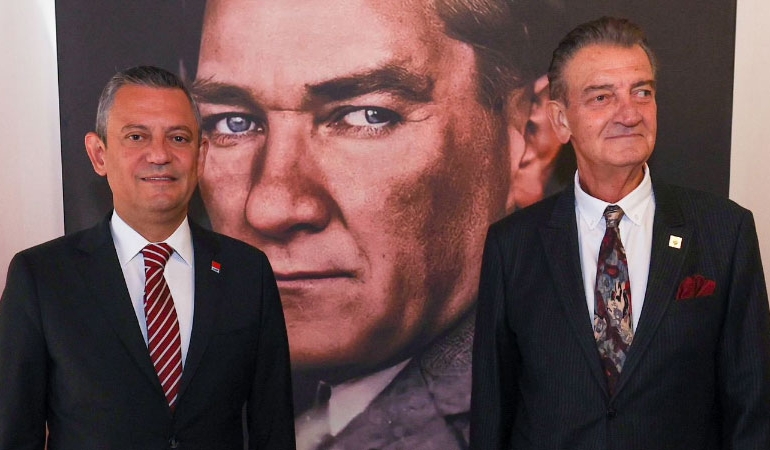 ADD lideri Hüsnü Bozkurt’tan Özgür Özel’e ‘Leman’ desteği