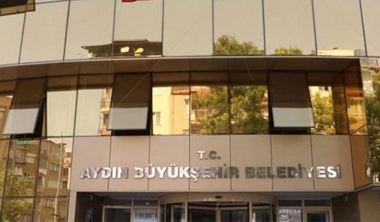 Veryansın Tv gündeme getirmişti… CHP Aydın İl Başkanı Özgür Saatçi’nin çocukları belediyeden istifa etti