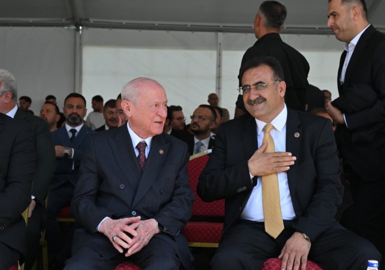 MHP paylaştı: DEM Partili başkan Bahçeli’ye teşekkür etti