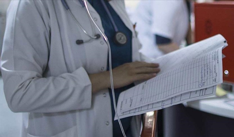 Beylikdüzü’nde sahte sağlık raporu… Yabancı uyruklu kişinin Türkiye’de kalış süresi uzatılmış!