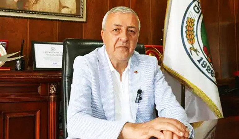 Belediyeyi 20 yıl sonra AKP’den almıştı: O başkan CHP’den istifa etti