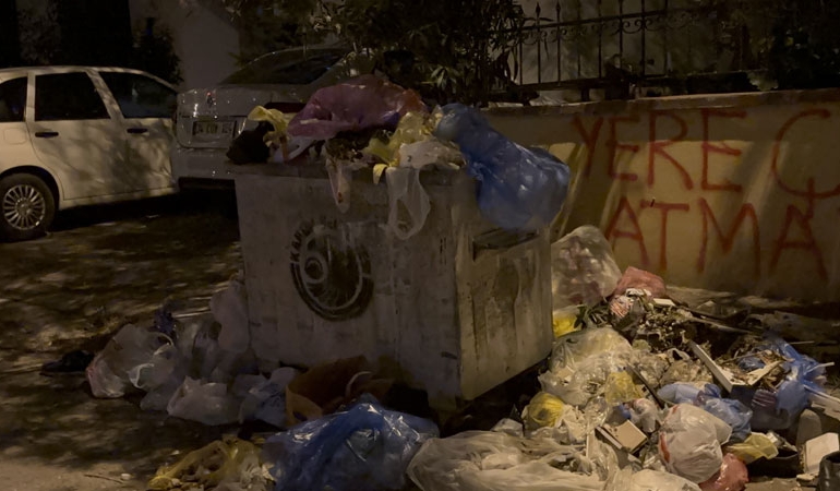 Kartal’da çöpler toplanmadı
