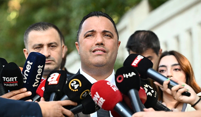 Avukat Rezan Epözdemir kimdir? Rezan Epözdemir kaç yaşında, nereli?