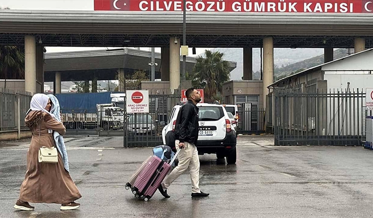 İçişleri Bakanlığı duyurdu: Suriye’ye geçişlerde yeni dönem