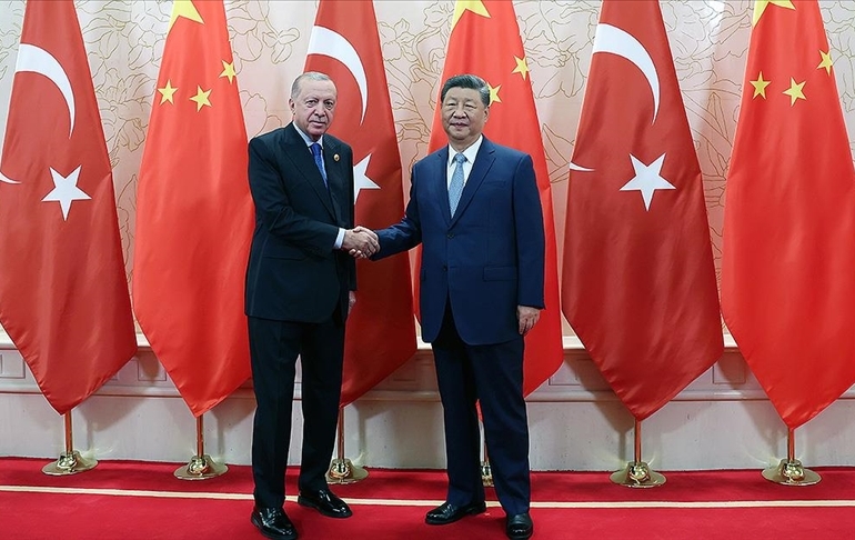 Erdoğan, Çin Devlet Başkanı Şi Cinping ile bir araya geldi