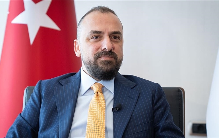 Özlem Çerçioğlu konuşulurken AKP’li Faruk Acar açıkladı: Partiye katılımlar olacak