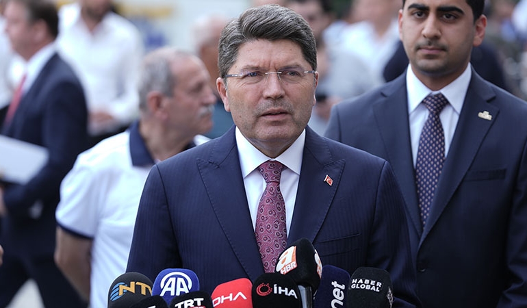 PKK’nın ‘Türkiye’den çekildik’ açıklaması sonrası Bakan Tunç’tan mesaj: ‘Her zamankinden daha yakınız’
