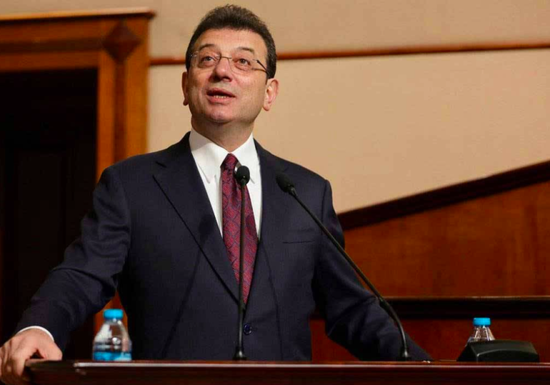 İmamoğlu duruşma arasında konuştu… Özlem Vural Gürzel’in istifasına ne dedi? Dikkat çeken ‘Kılıçdaroğlu’ yorumu…