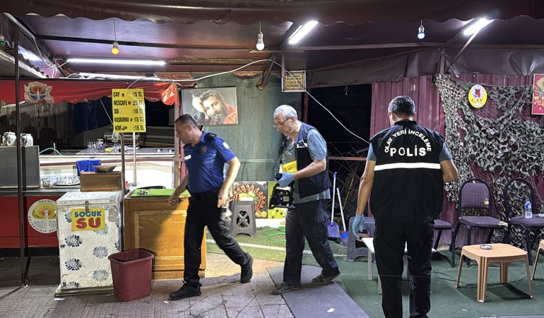 Adana’da çay ocağına silahlı saldırı