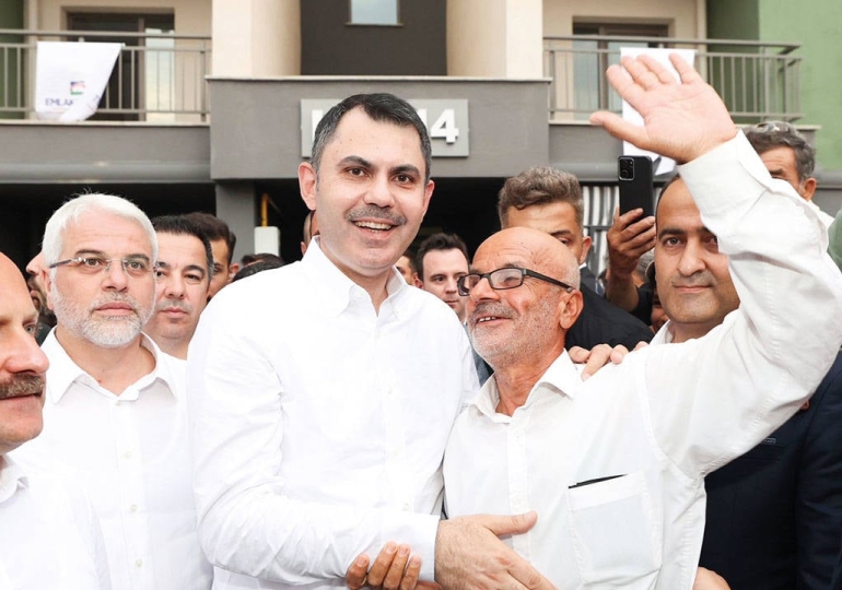 Bakan Kurum ile heyeti 200 bin TL’lik yemek yemiş!
