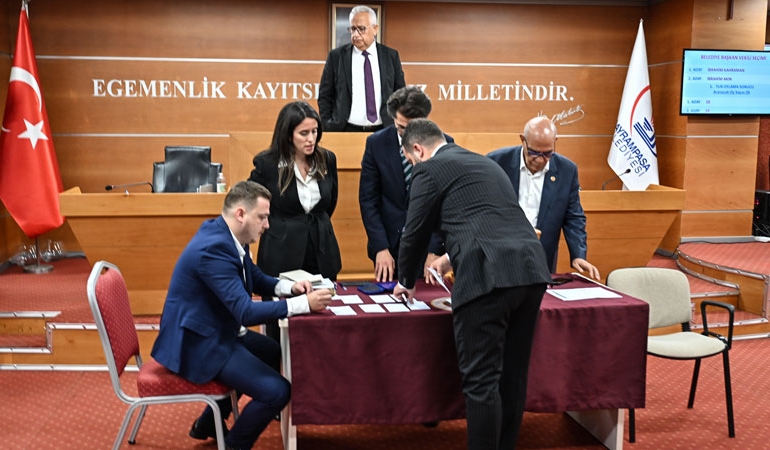 CHP kurayla kazanmıştı: AKP, Bayrampaşa seçimine dava açtı